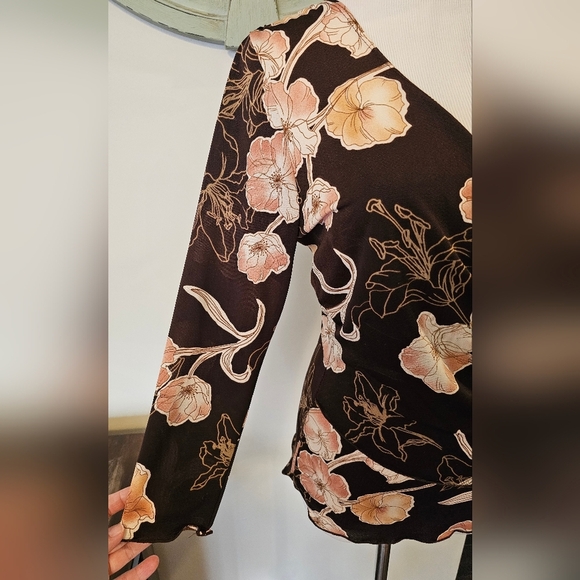 Moa Moa Size Large Vintage Made In USA Chocolate Floral Faux Wrap Fitted Top 90s - Picture 3 of 9